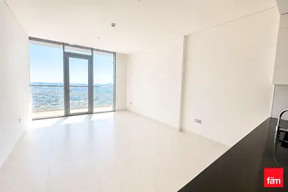 Luxury Unit | Prime Location | Spacious Layout