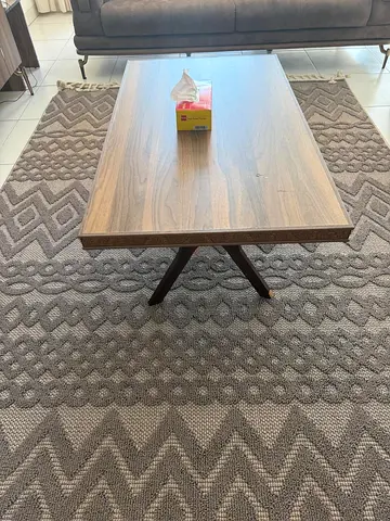 Centre table