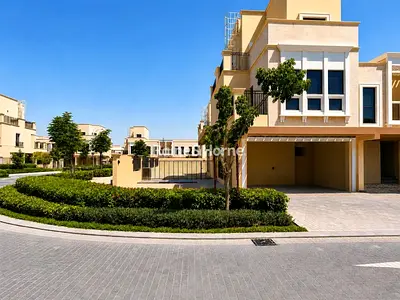 5BR+Maid | End Corner | Huge Plot | 2Mns to Lagoon