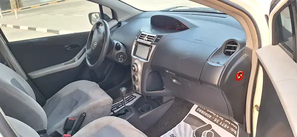 2008 Toyota YARIS — фото 3