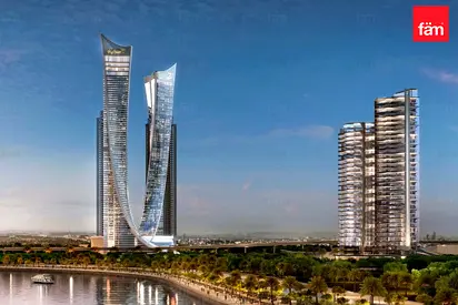 Above 70th Floor | Below Op | Sea View