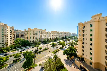High Floor | Beach Access | Vacant on Transfer