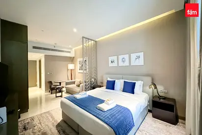 Canal View | Large Layout | High Floor