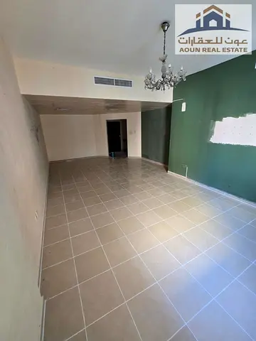 المجاز 1 – الشارقة، الإمارات العربية المتحدة منطقة المجاز 1 على بحيرة خالد، وقريبة من المجاز 2 والمجاز 3، القاسمية، النهدة، والتعاون.