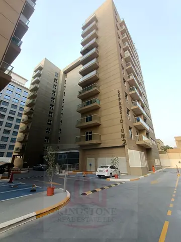 Kingstone Real Estate is proud to offer you the 1 Bedroom Apt. with Study Room in Dubai Silicon Oas