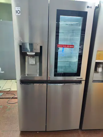 LG French Door Refrigerator with InstaView and Water Dispenser - ice maker