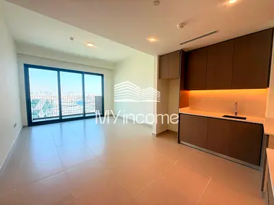 MID FLOOR | UNFURNISHED | READY AND BRAND NEW | PRIME LOCATION