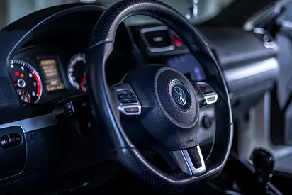 صورة 8 لـ 2014 Volkswagen SCIROCCO