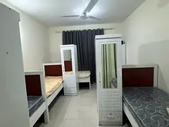 DAILY WISE | MALE SHARING ROOM!