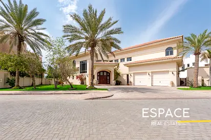 Renovated | Sea View | Private Pool