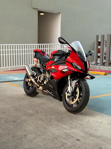 BMW S1000RR 2023