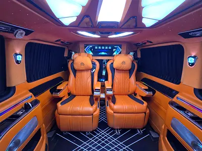صورة 17 لـ 2018 Mercedes-BENZ VIANO