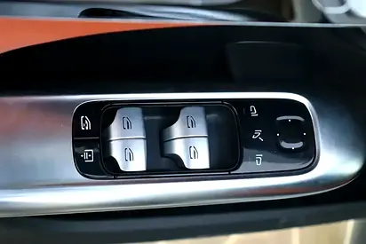 2023 Mercedes-BENZ C-CLASS 缩略图 6