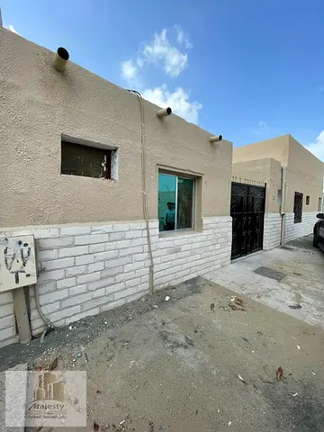 🔥 للبيع بيت في الغافية الشارقة | 4 غرف | 2,500 قدم | مؤجر 38 ألف | سعر مميز وقابل للتفاوض حتى 600 ألف