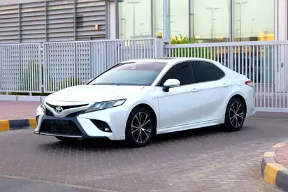 Toyota Camry 2020 GCC specs