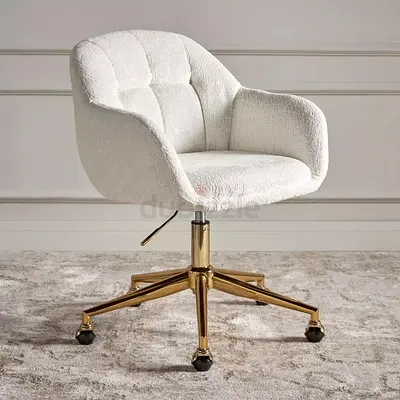Home Centre Tracy Office Chair - swivel, adjustable, Excellent condition