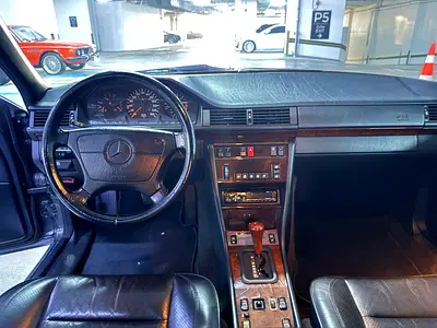 1992 Mercedes-BENZ E-CLASS 照片 17