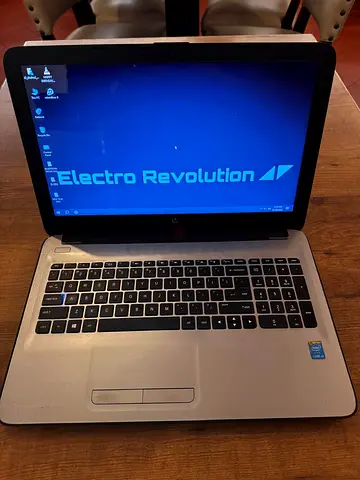 HP LAPTOP