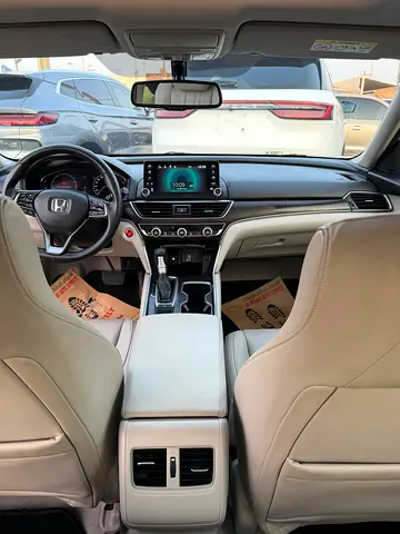 صورة مصغرة 10 لـ 2019 Honda ACCORD