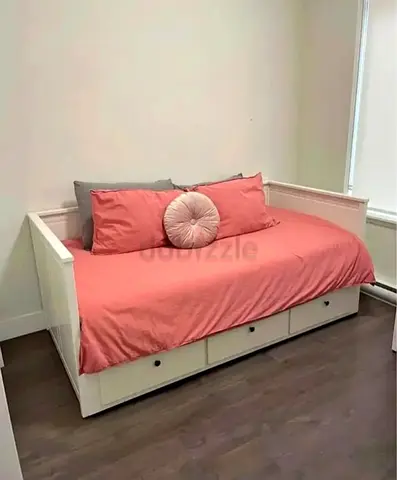 IKEA Hemnes Daybed with 2 Mattresses - Great Condition