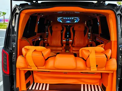 صورة 10 لـ 2018 Mercedes-BENZ VIANO