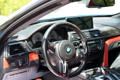 صورة 6 لـ 2015 BMW M4