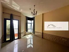 Spacious studio | Covered parking