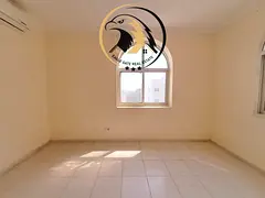 New muwaileh area 1bhk just in 29k with balcony family building at prime location