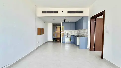 Vacant-Ready to move in-Chiller Free- Near to Exit