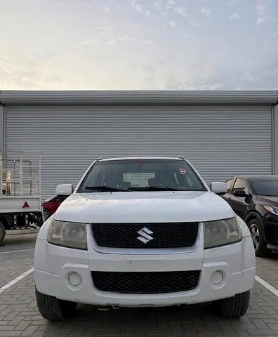 Suzuki Grand Vitara 2007 Standard - Reliable GCC Specs SUV