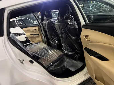 2018 Toyota YARIS — фото 16