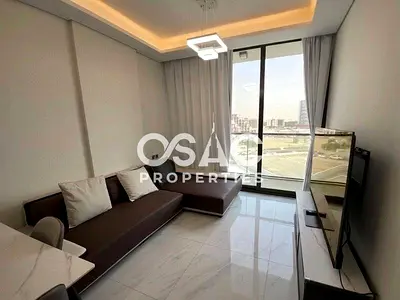 Pool view| MID FLOOR | Vacant on Transfer