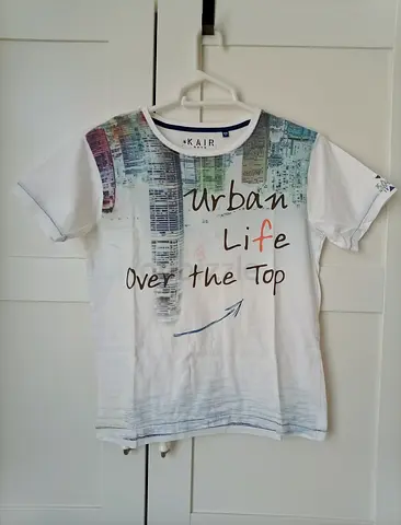 White 'Urban Life' Graphic T‑Shirt,  - Size M/11-12yesrs
