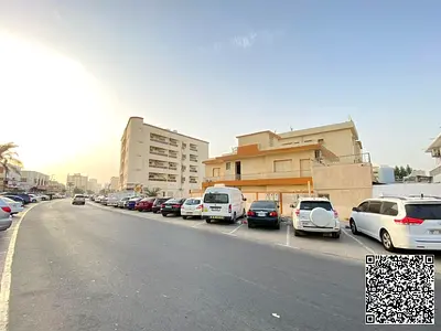 بناية للبيع في النعيمية 1 – عجمان | دخل سنوي 150 ألف درهم