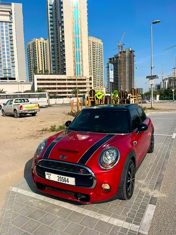 MINI Cooper 2019 - American Specs - Excellent Condition