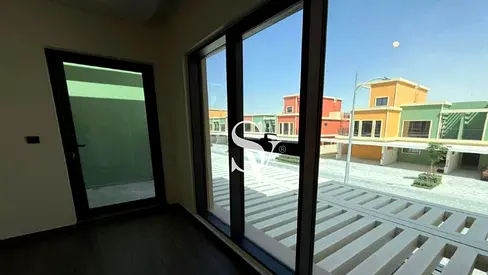 LUXURY LIVING | BRAND NEW | NEAR TO LAGOON