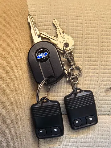 2009 FORD EXPLORER 照片 17