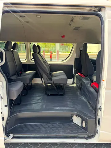 صورة 11 لـ 2018 Toyota HIACE