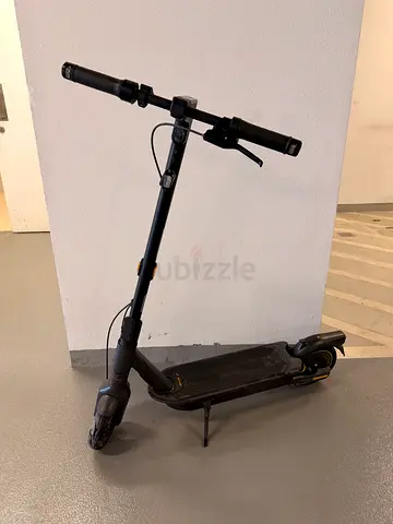 Segway Ninebot MAX G2 Electric Scooter