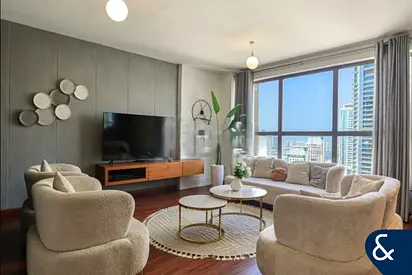 Upgraded | High Floor | Furnished | Vacant