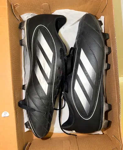 Adidas Football shoes (GOLETTO IX FG/MG) size 42