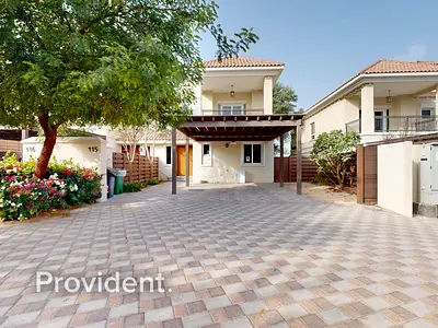 Single Row | Spacious 4BR | Prime Polo Living
