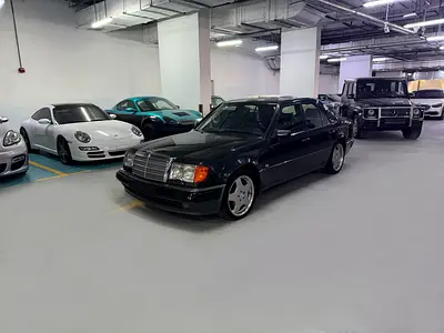 1992 Mercedes-BENZ E-CLASS 照片 2