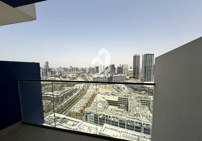 Fully Furnished | Spacious | Skyline View