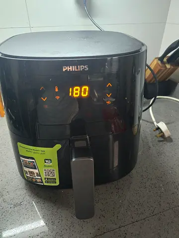 Philips Digital Air Fryer in Good working condition