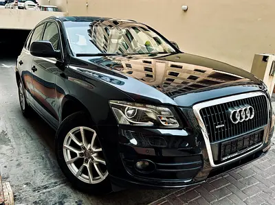 2013 Q5 Quattro-2.0L AWD-LOW KMS-GCC SUPER-CLEAN CONDITION 100% EVERYTHING !