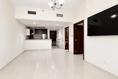 Bright & Airy 1BR | Spacious | Prime Location