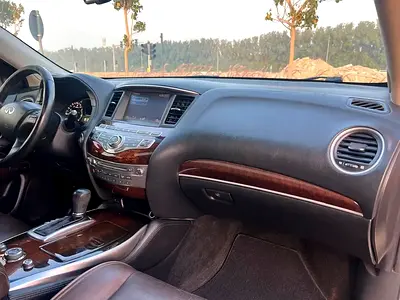 2015 Infiniti QX60 — фото 7