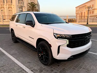 2023 Chevrolet SUBURBAN 照片 2