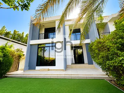 4BR + Maid Corner Townhouse | Private Garden